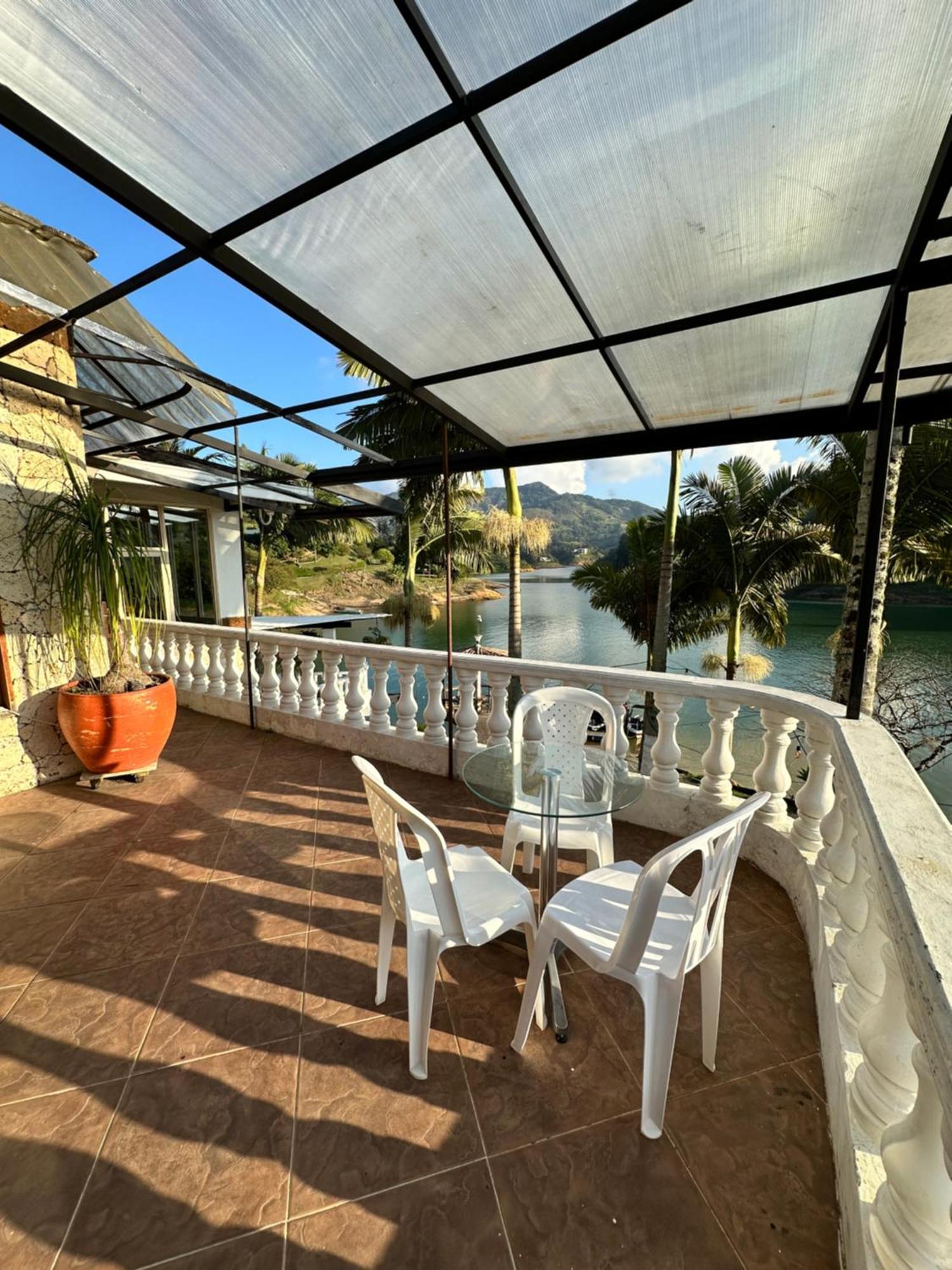 Hotel Casa Linda Guatape Luaran gambar